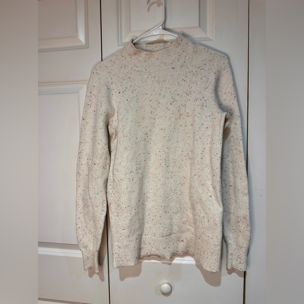 LOFT Cream Sweater with Multicolor Speckles XSmall (warm, winter, cozy)
